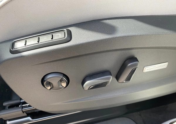 Volkswagen ID.Buzz cena 264327 przebieg: 5, rok produkcji 2023 z Śrem małe 46
